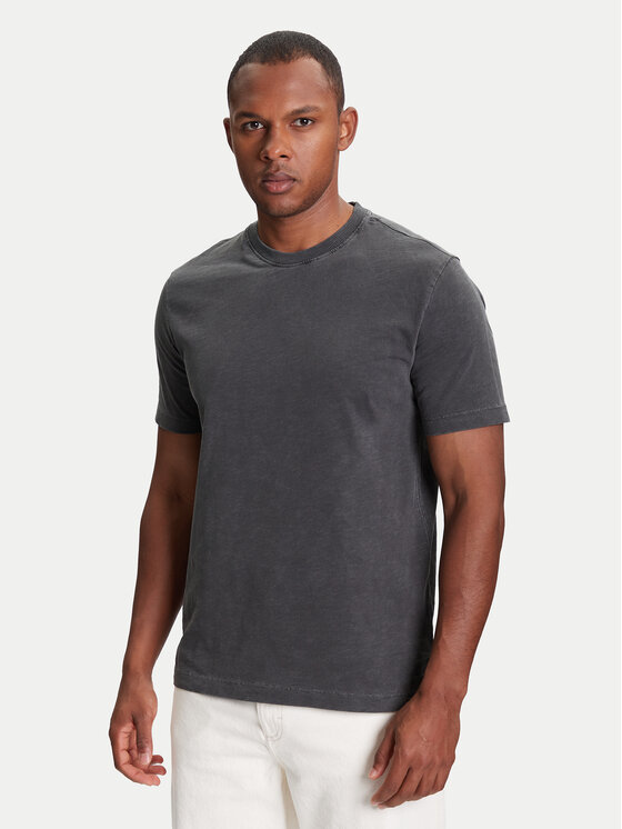 Футболка свободного кроя 36JGU105U United Colors Of Benetton, серый
Футболка свободного кроя 36JGU105U United Colors Of Benetton, серый