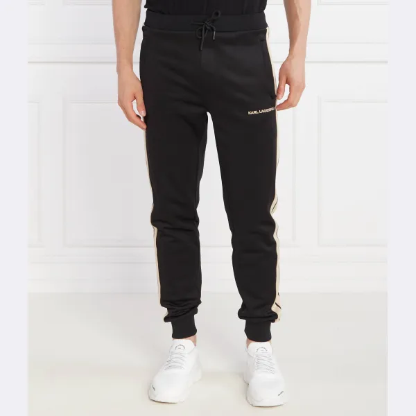 Спортивные брюки стандартного кроя Karl Lagerfeld, черный
Спортивные брюки стандартного кроя Karl Lagerfeld, черный