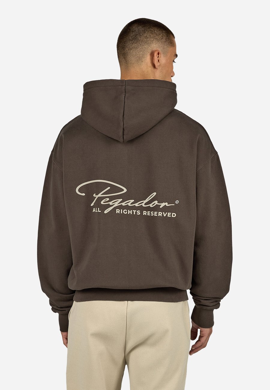 Толстовка Pegador PIKE JACKET, Washed Walnut Brown/Cozy Beige/Brown, Серый, Толстовка Pegador PIKE JACKET, Washed Walnut Brown/Cozy Beige/Brown
Толстовка Pegador PIKE JACKET, Washed Walnut Brown/Cozy Beige/Brown, Серый, Толстовка Pegador PIKE JACKET, Washed Walnut Brown/Cozy Beige/Brown