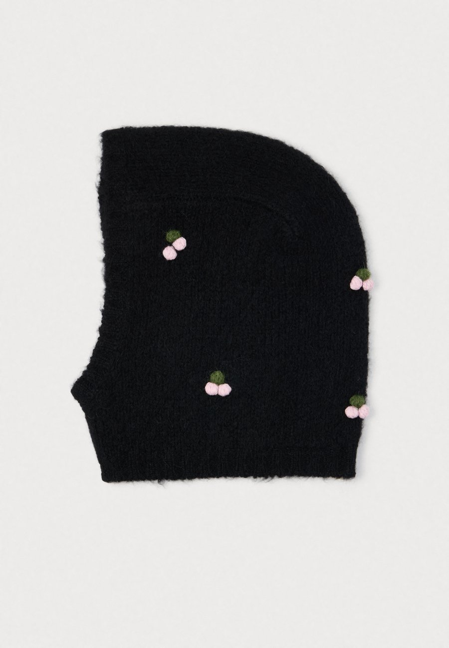 Шапка Stine Goya BALACLAVA, Black
Шапка Stine Goya BALACLAVA, Black