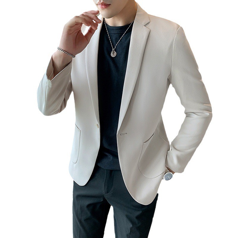 Костюм деловой мужской с умеренным воротником VanCamel, экрю
Костюм деловой мужской с умеренным воротником VanCamel, экрю