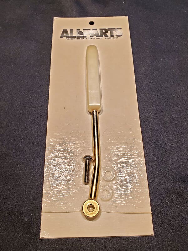 (# B7) NOS AllParts Vibrato Whammy Ручка стержня, золото / перламутр Tremolo Handle
(# B7) NOS AllParts Vibrato Whammy Ручка стержня, золото / перламутр Tremolo Handle