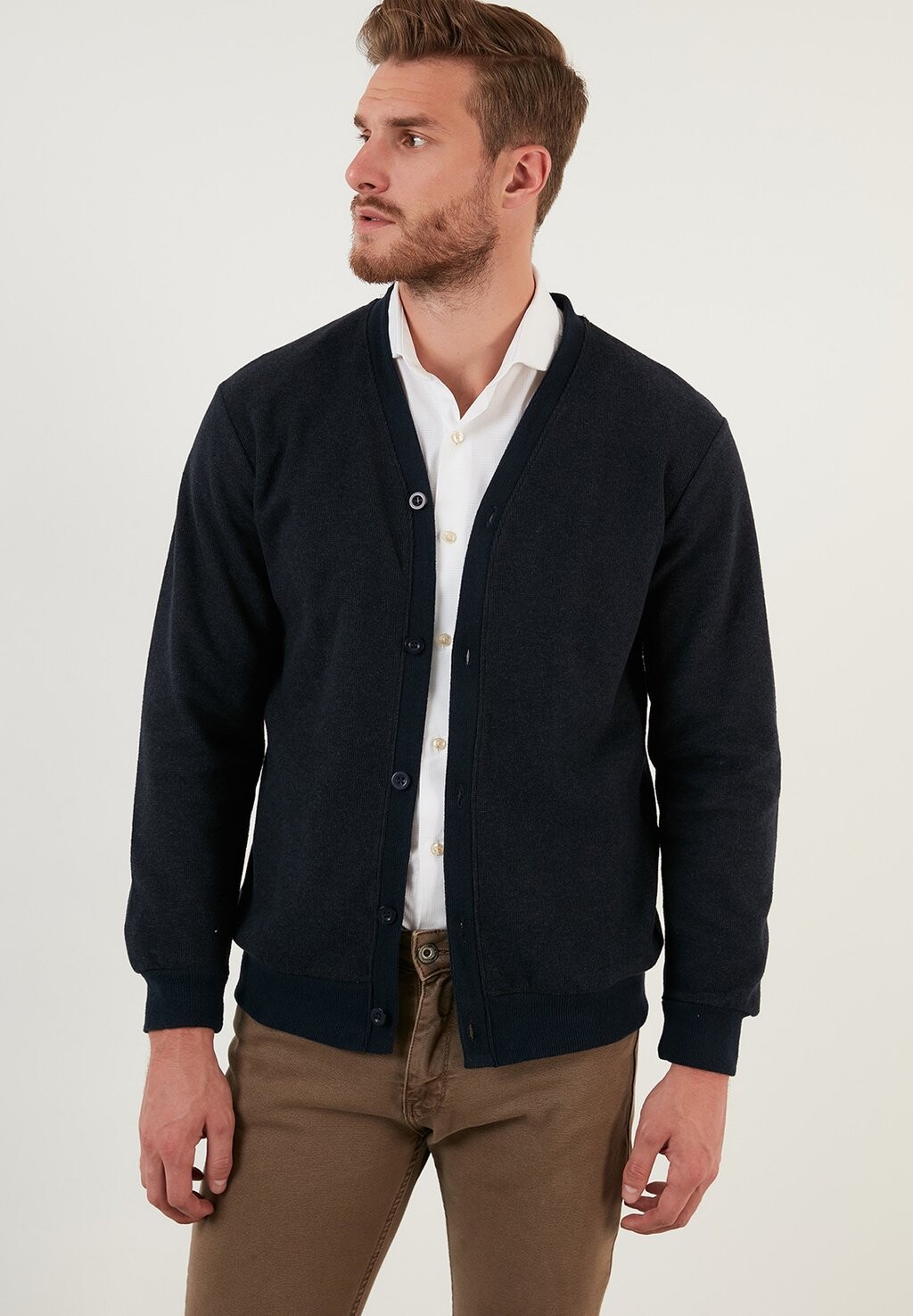 Кардиган REGULAR FIT Buratti, темно-синий
Кардиган REGULAR FIT Buratti, темно-синий