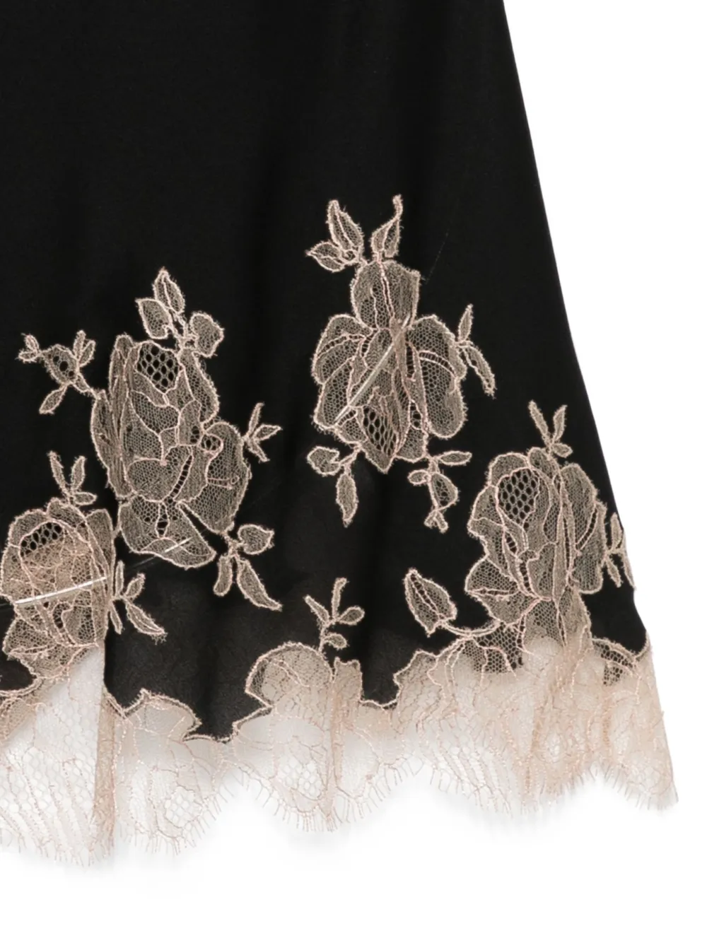 Шелковая ночная сорочка Carine Gilson, черный
Шелковая ночная сорочка Carine Gilson, черный