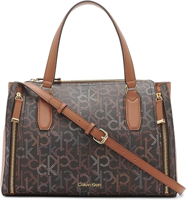 Женская сумка Calvin Klein Reyna, мульти-логотип
Женская сумка Calvin Klein Reyna, мульти-логотип