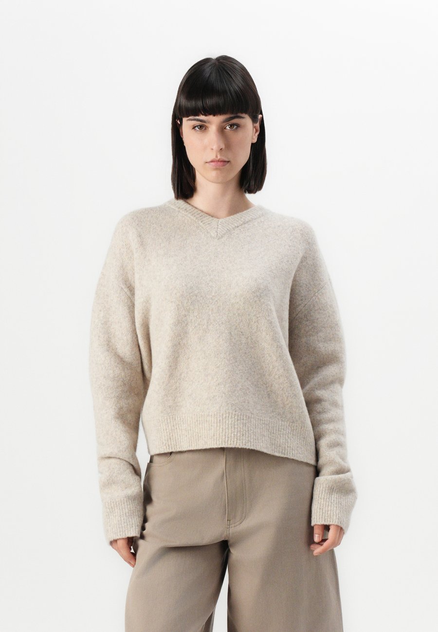Джемпер Samsøe Samsøe Jumper, Light Grey
Джемпер Samsøe Samsøe Jumper, Light Grey