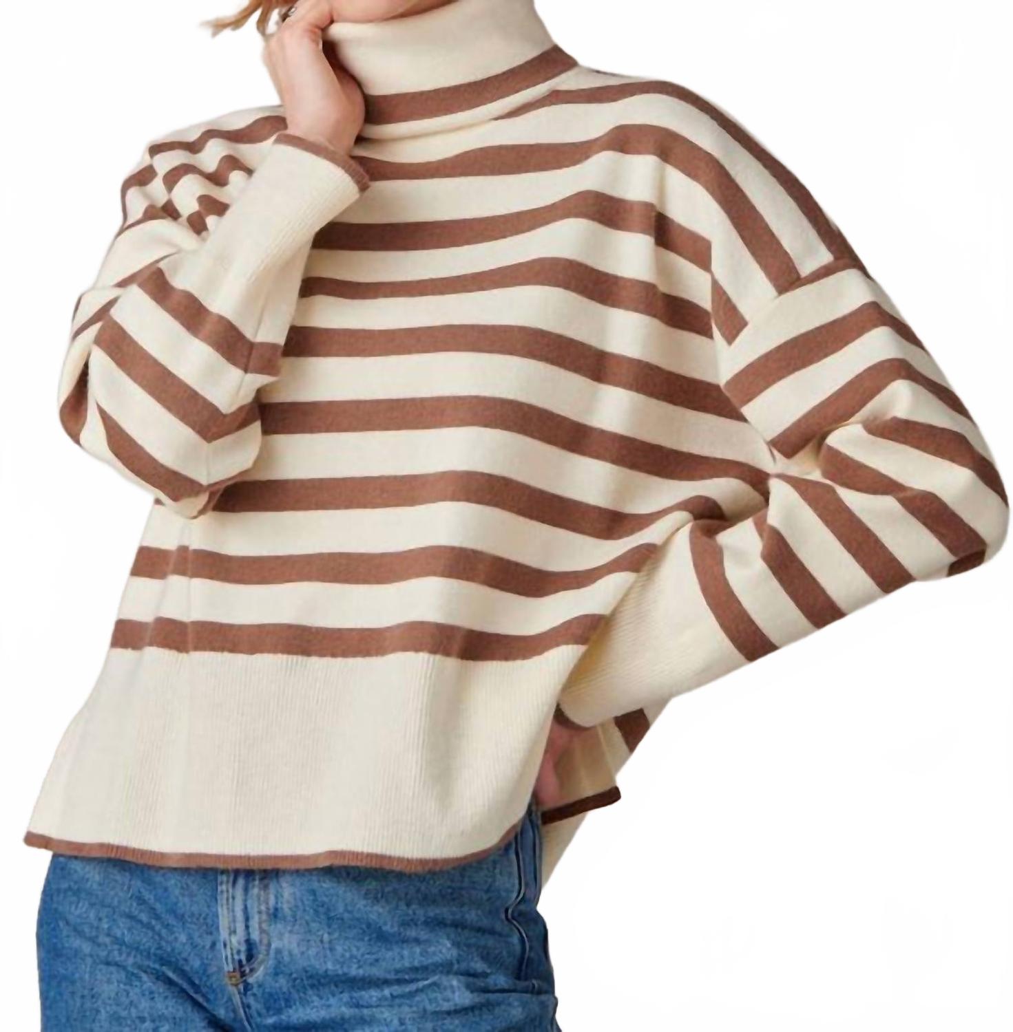 Полосатый водолазный свитер в коричневом и кремовом цветах Charlie Paige
Полосатый водолазный свитер в коричневом и кремовом цветах Charlie Paige