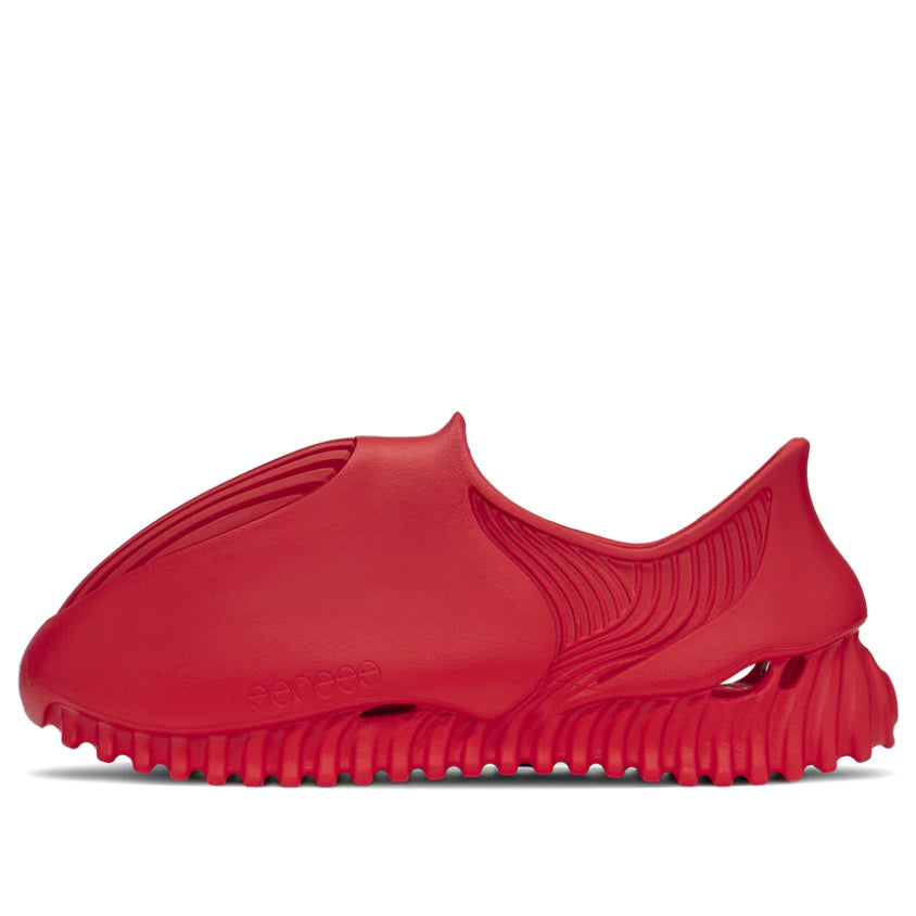 Кроссовки GENEGG Foam Runner Whale 'Ruby Red'
Кроссовки GENEGG Foam Runner Whale 'Ruby Red'