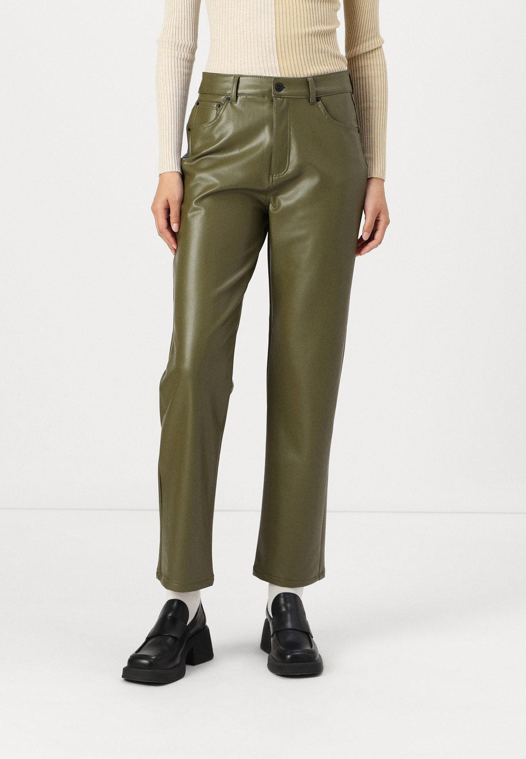 Брюки ONLRIVER STAR PANT ONLY, хаки
Брюки ONLRIVER STAR PANT ONLY, хаки