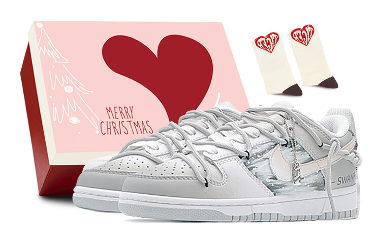 Мужские кроссовки для скейтбординга Nike Dunk, Light Gray
Мужские кроссовки для скейтбординга Nike Dunk, Light Gray