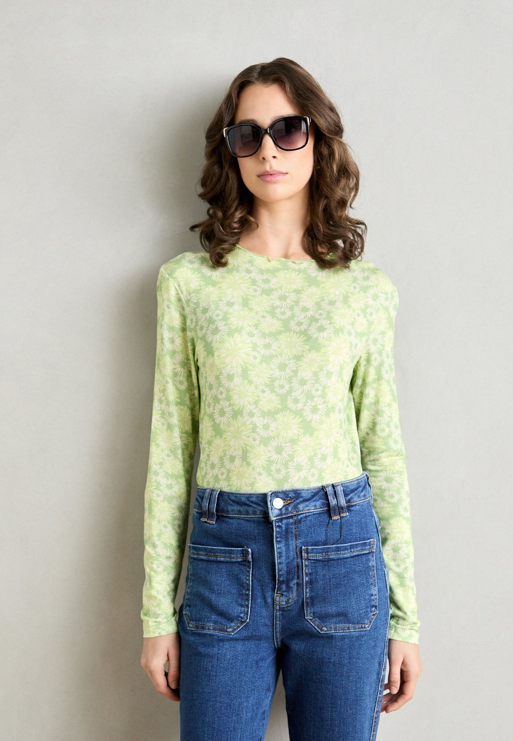 Топ с длинными рукавами ALL OVER PRINTED MOCK NECK Scotch & Soda, светло-зеленый
Топ с длинными рукавами ALL OVER PRINTED MOCK NECK Scotch & Soda, светло-зеленый