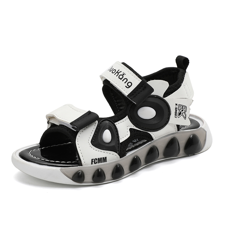 Детская обувь для активного отдыха FCMM, черный
Детская обувь для активного отдыха FCMM, черный