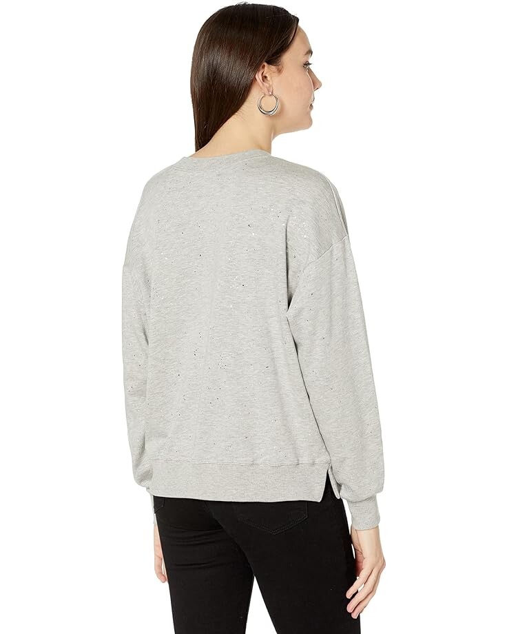 Толстовка Michael Stars Elevated French Terry with Splatter Foil Linnea Deep V Boxy Sweatshirt, цвет Heather Grey/Silver
Толстовка Michael Stars Elevated French Terry with Splatter Foil Linnea Deep V Boxy Sweatshirt, цвет Heather Grey/Silver