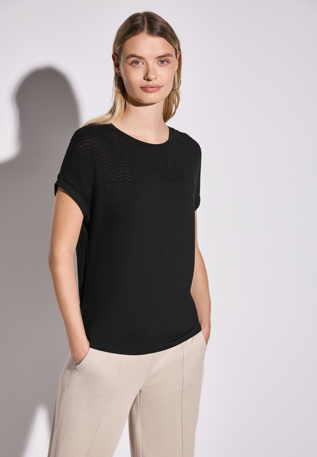 Футболка с принтом MIT LOCHMUSTERDETAIL Street One, черный
Футболка с принтом MIT LOCHMUSTERDETAIL Street One, черный