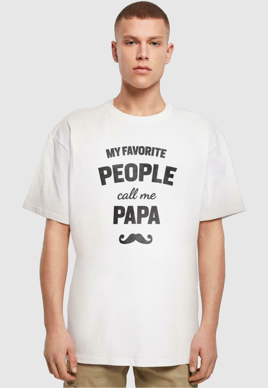 Футболка с принтом FATHERS DAY-MY FAVORITE PEOPLE CALL ME PAPA Merchcode, цвет white
Футболка с принтом FATHERS DAY-MY FAVORITE PEOPLE CALL ME PAPA Merchcode, цвет white