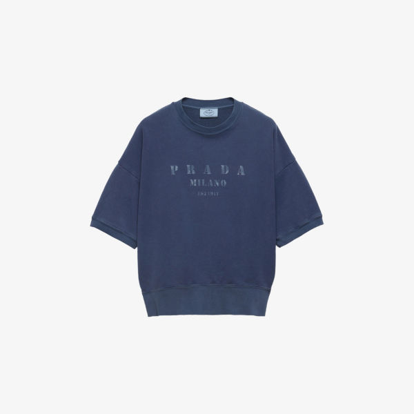 Свитшот Prada из хлопкового джерси с коротким рукавом и принтом логотипа, синий
Свитшот Prada из хлопкового джерси с коротким рукавом и принтом логотипа, синий
