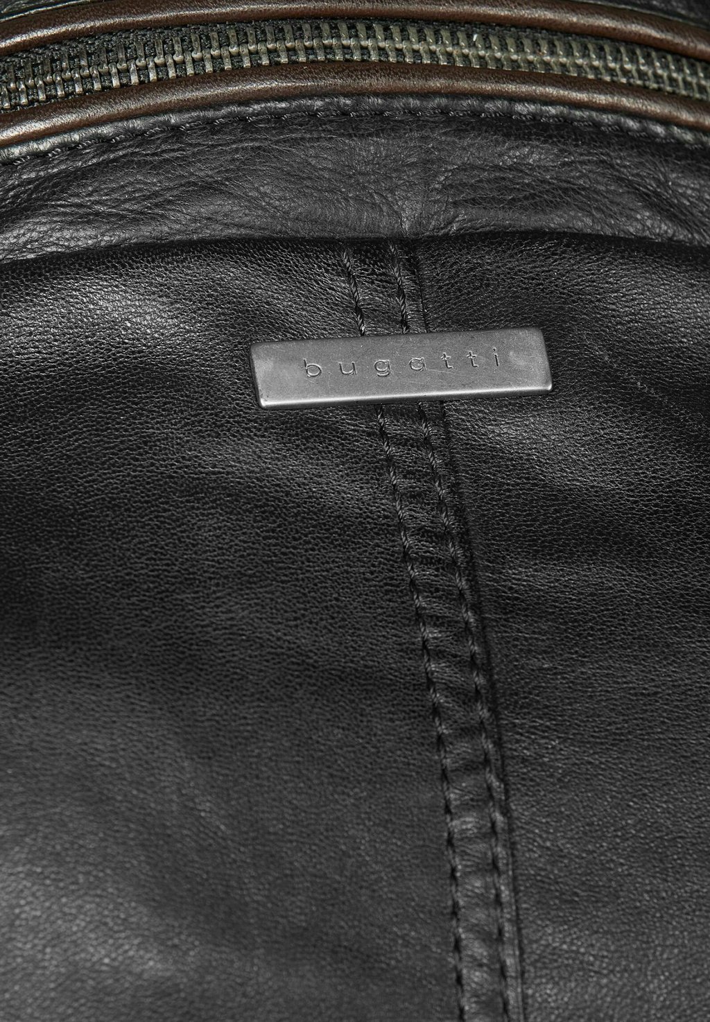 Кожаная куртка BURICCARDO bugatti, черный
Кожаная куртка BURICCARDO bugatti, черный