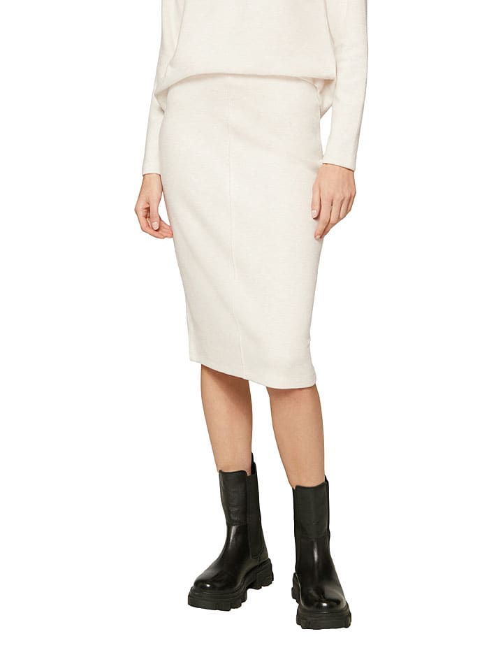 Юбка до колена s.Oliver, кремовый
Юбка до колена s.Oliver, кремовый