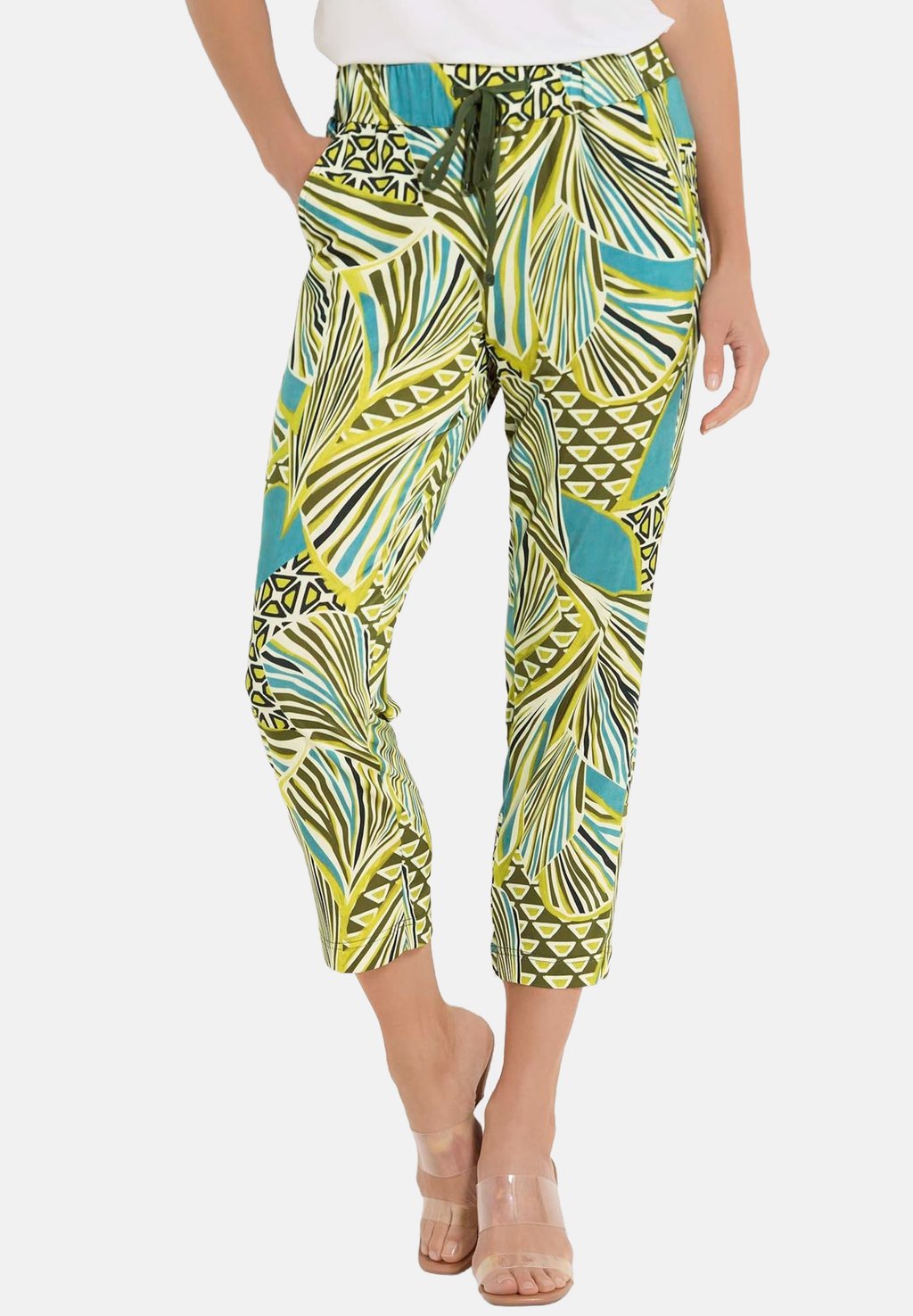 Брюки FARBIGE MIT GRAFISCHEM MADELEINE, хаки
Брюки FARBIGE MIT GRAFISCHEM MADELEINE, хаки