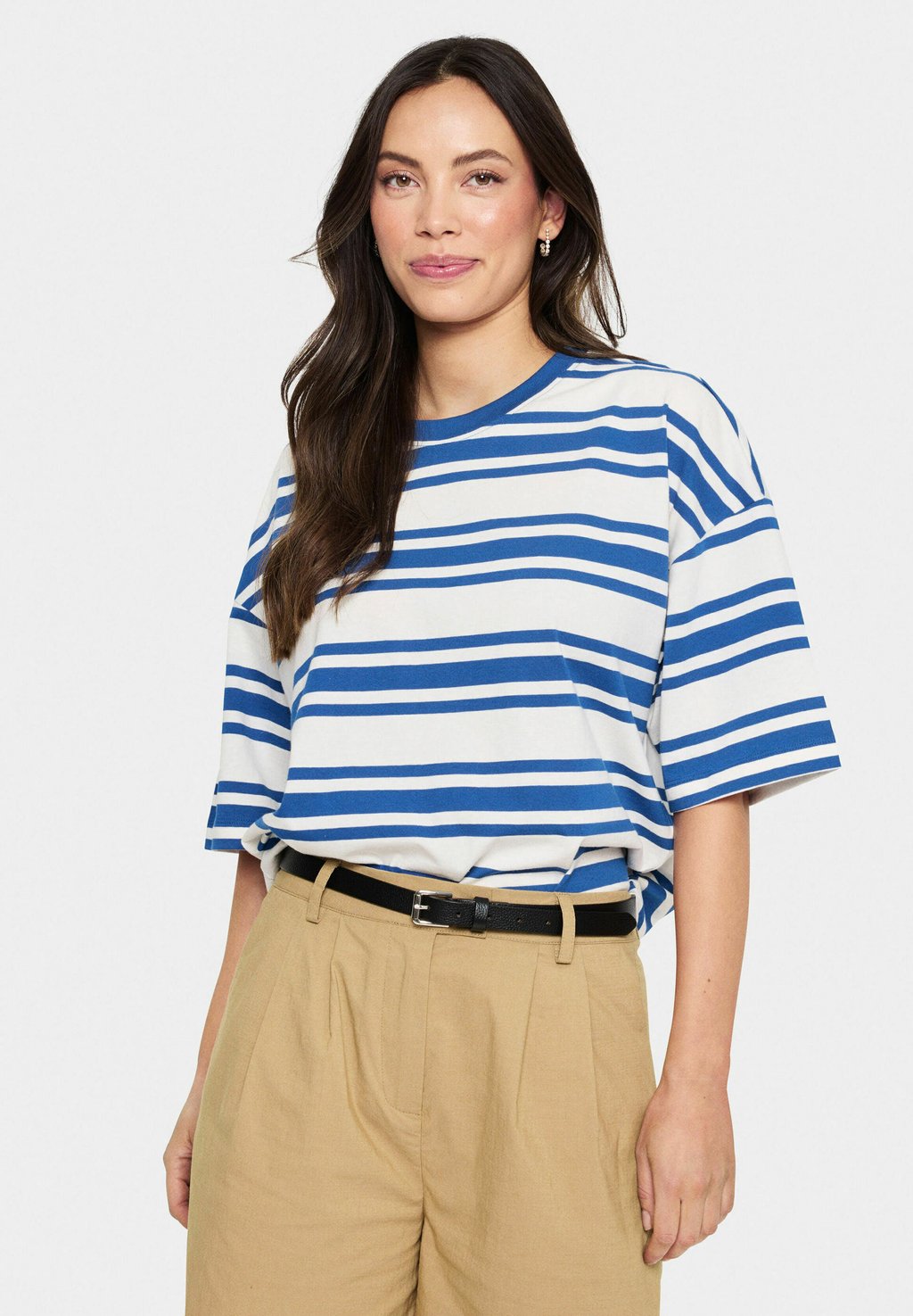 Футболка с принтом HALLIA Saint Tropez, синий
Футболка с принтом HALLIA Saint Tropez, синий