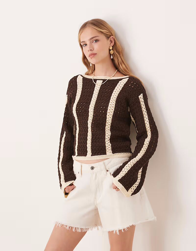 Вязаный джемпер в вертикальную полоску, выполненный в стиле крючком, шоколадного цвета от ASOS DESIGN
Вязаный джемпер в вертикальную полоску, выполненный в стиле крючком, шоколадного цвета от ASOS DESIGN