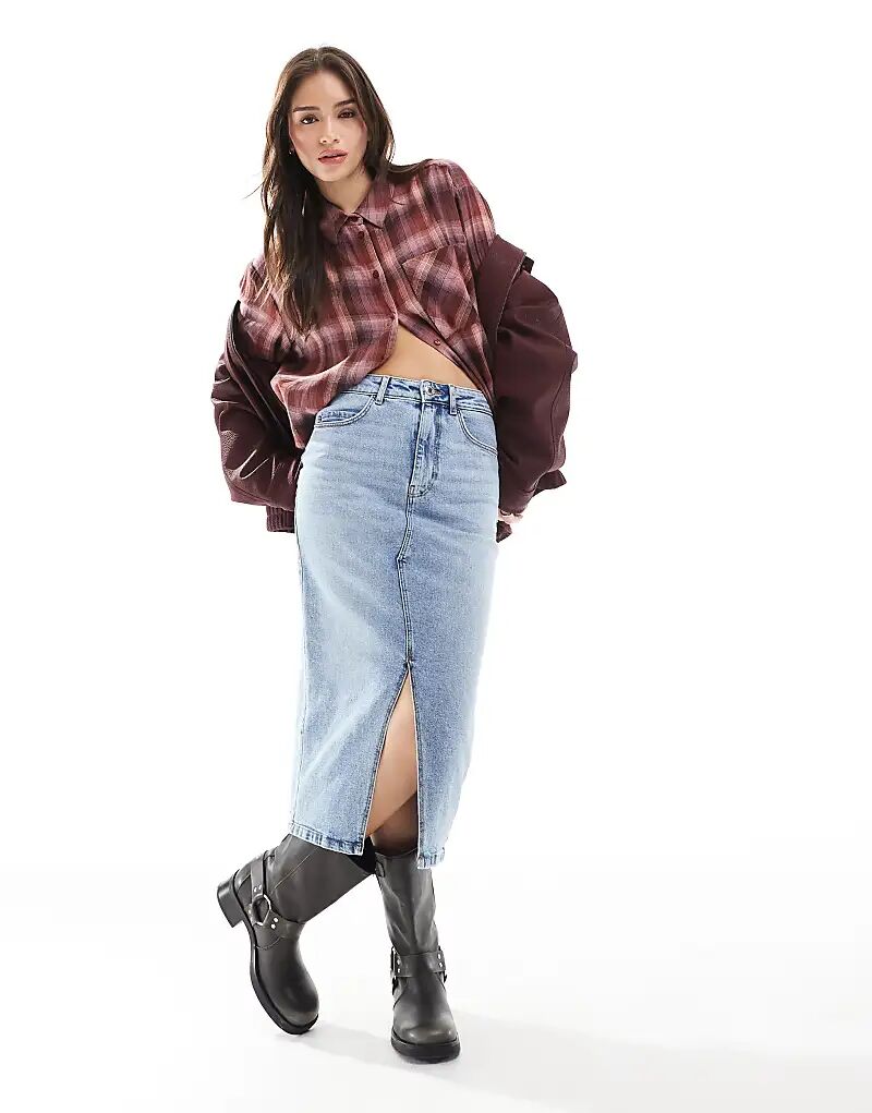 Джинсовая юбка миди с завязкой на талии светло-голубого цвета Vero Moda
Джинсовая юбка миди с завязкой на талии светло-голубого цвета Vero Moda