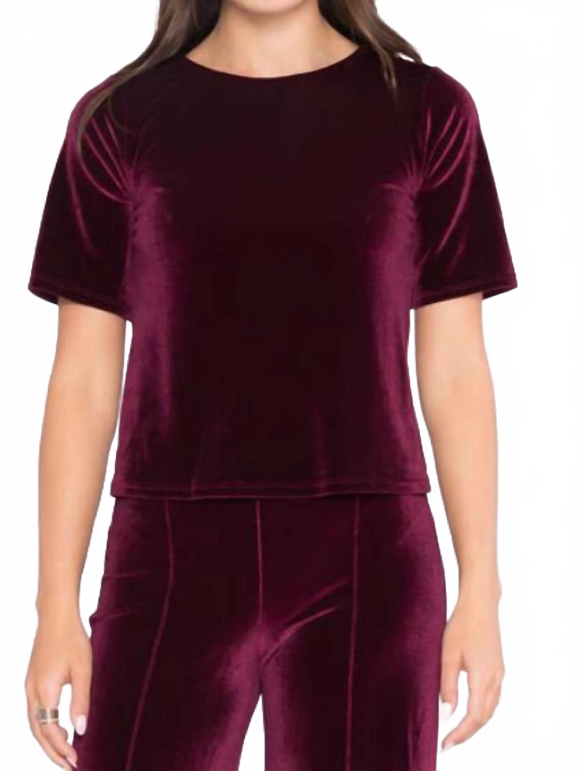 RIPLEY RADER Бархатный топ с коротким рукавом и удлиненным низом, цвет мерло
RIPLEY RADER Бархатный топ с коротким рукавом и удлиненным низом, цвет мерло