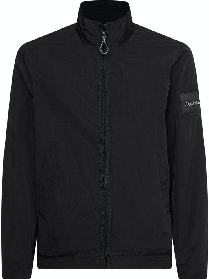 Зимняя куртка Calvin Klein
Зимняя куртка Calvin Klein