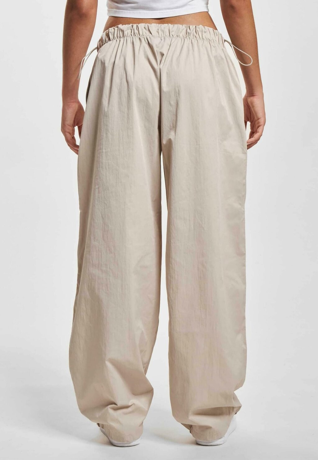 Брюки WIDE DEF, песочный
Брюки WIDE DEF, песочный