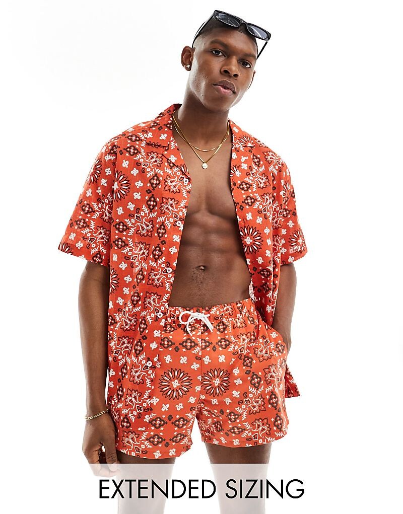 Свободная рубашка свободного кроя с принтом в виде банданы ASOS DESIGN красного цвета
Свободная рубашка свободного кроя с принтом в виде банданы ASOS DESIGN красного цвета