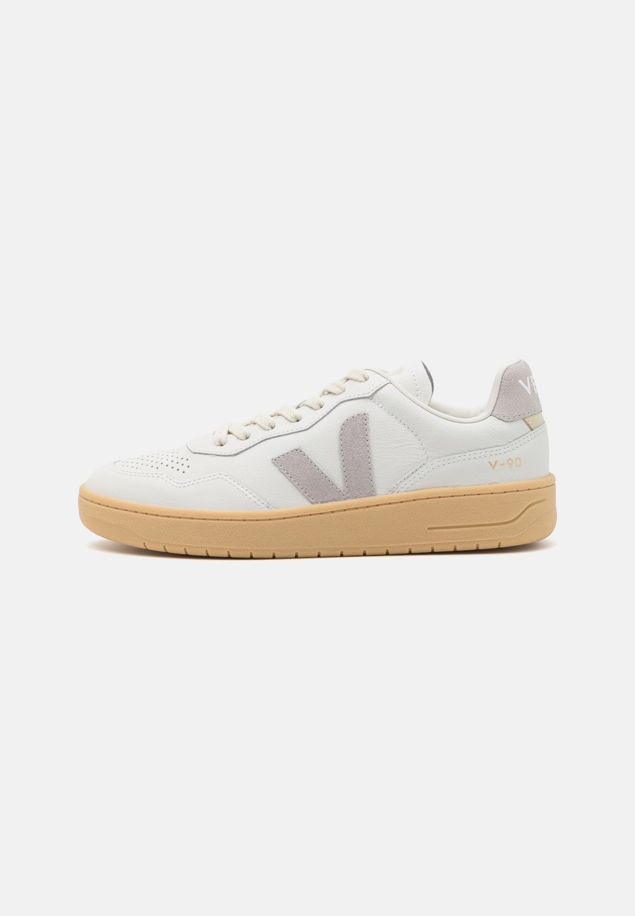 Кроссовки Veja V 90, Extra White/Light Grey/Natural//White
Кроссовки Veja V 90, Extra White/Light Grey/Natural//White