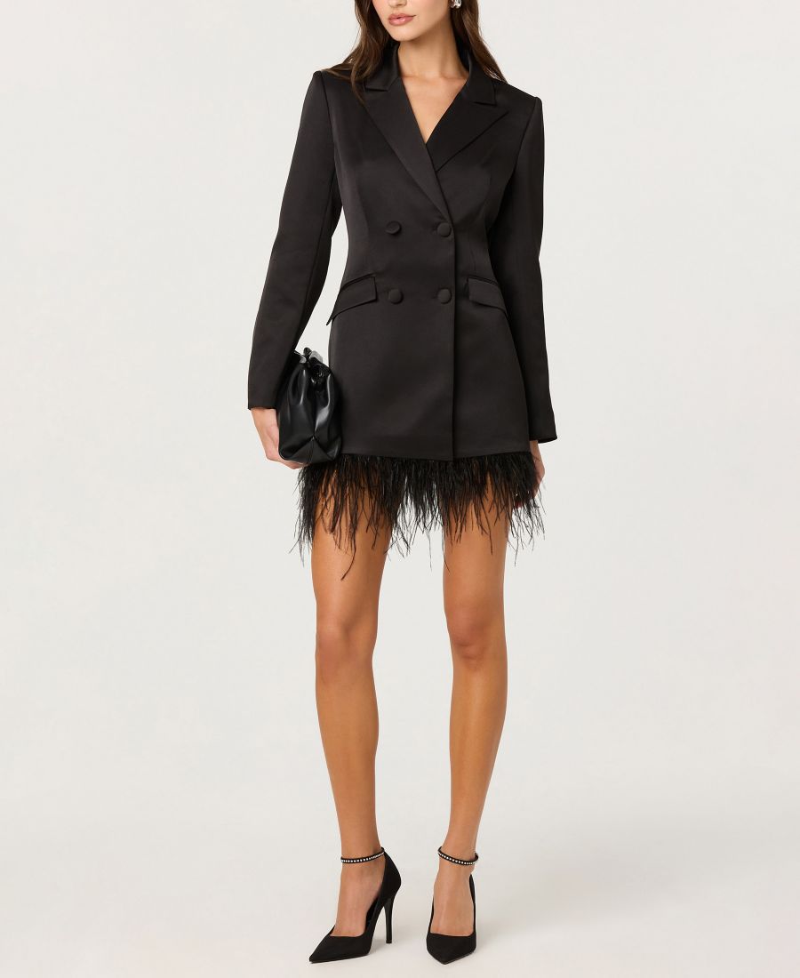 Женское платье-футляр Breonna с длинными рукавами ASTR the Label, Black
Женское платье-футляр Breonna с длинными рукавами ASTR the Label, Black