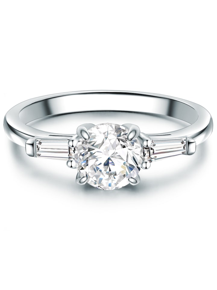 Trilani Серебряное кольцо с кубическим цирконием в оправе из серебра
Trilani Серебряное кольцо с кубическим цирконием в оправе из серебра