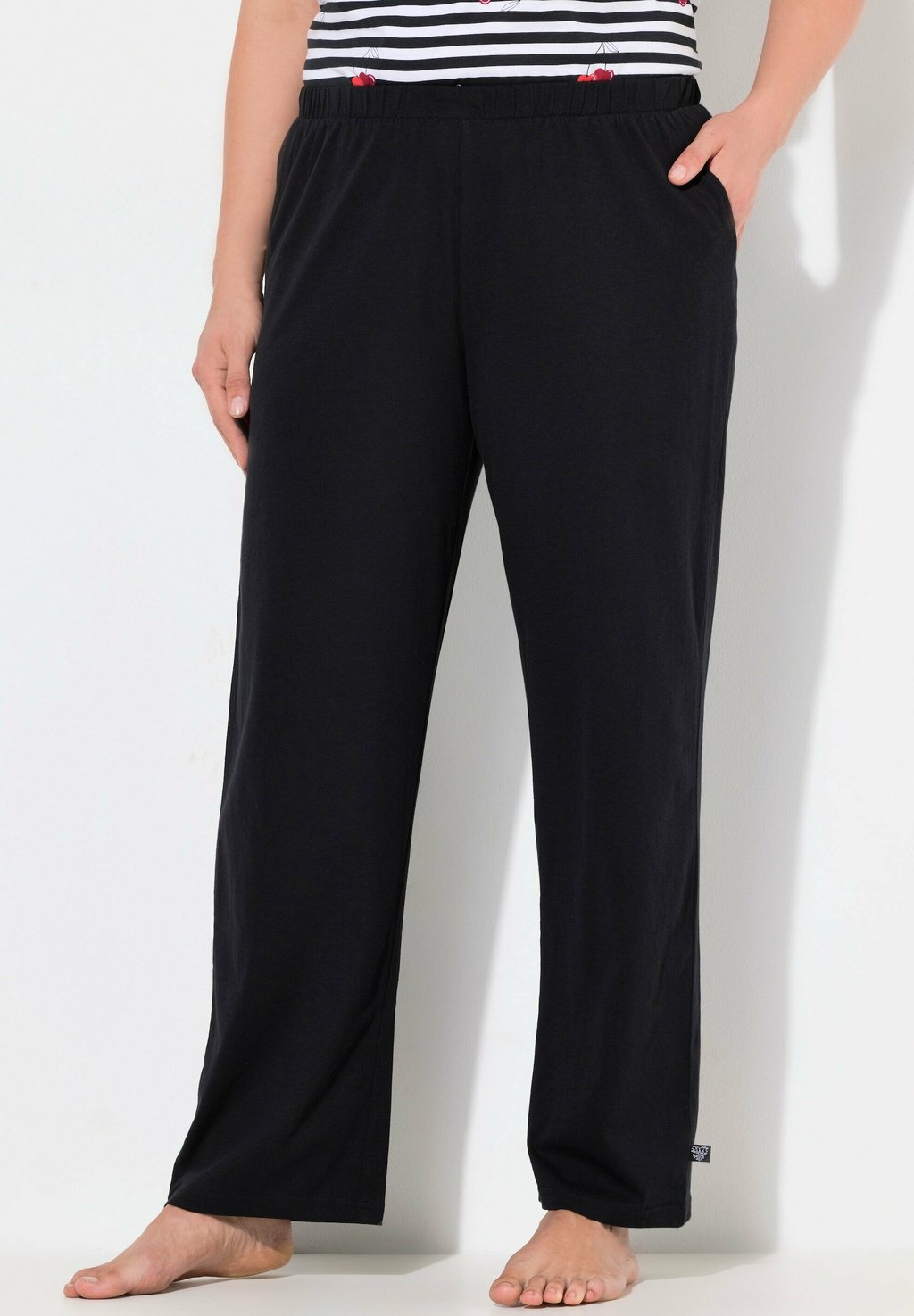 Пижамные штаны MIX AND MATCH Ulla Popken, черный
Пижамные штаны MIX AND MATCH Ulla Popken, черный