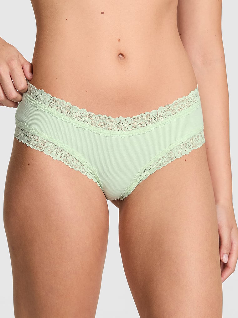 Кружевные трусики Wink с дерзкой отделкой Pink, lace trim mint
Кружевные трусики Wink с дерзкой отделкой Pink, lace trim mint