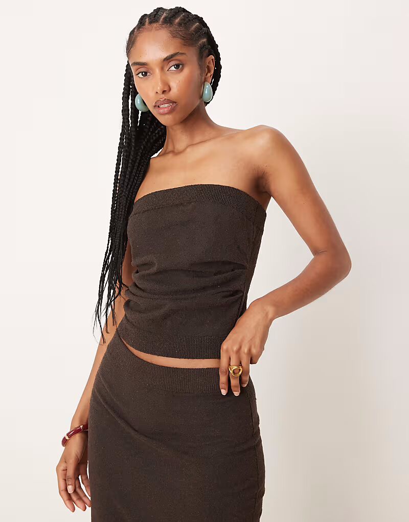 Шоколадное вязаное бандо со сборками Asos Design
Шоколадное вязаное бандо со сборками Asos Design