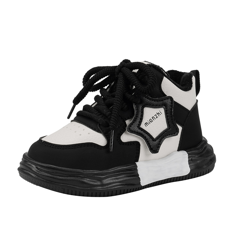 Детские кроссовки для скейтбординга с противоскользящей подошвой, износостойкие и теплые Wooden Rabbit, черный
Детские кроссовки для скейтбординга с противоскользящей подошвой, износостойкие и теплые Wooden Rabbit, черный