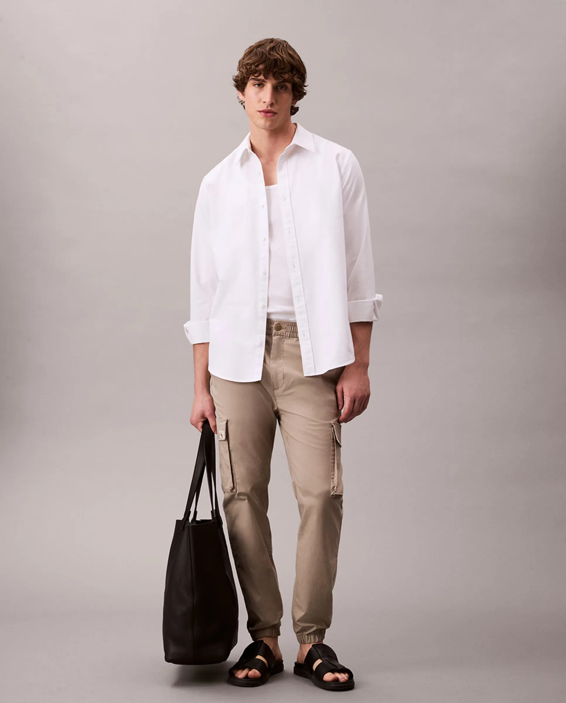 Брюки карго мужские Calvin Klein Jeans, бежевый
Брюки карго мужские Calvin Klein Jeans, бежевый