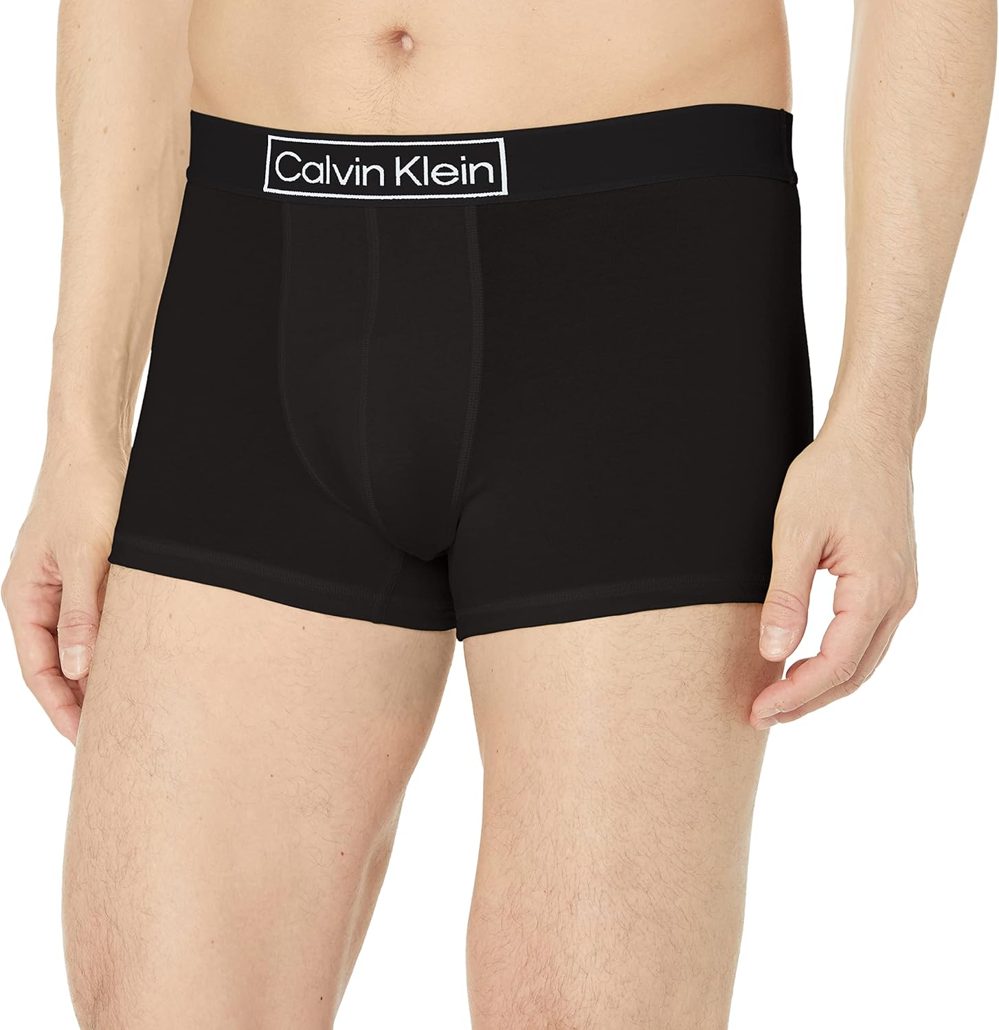 Переосмысленные мужские чемоданы Calvin Klein Heritage, Black
Переосмысленные мужские чемоданы Calvin Klein Heritage, Black