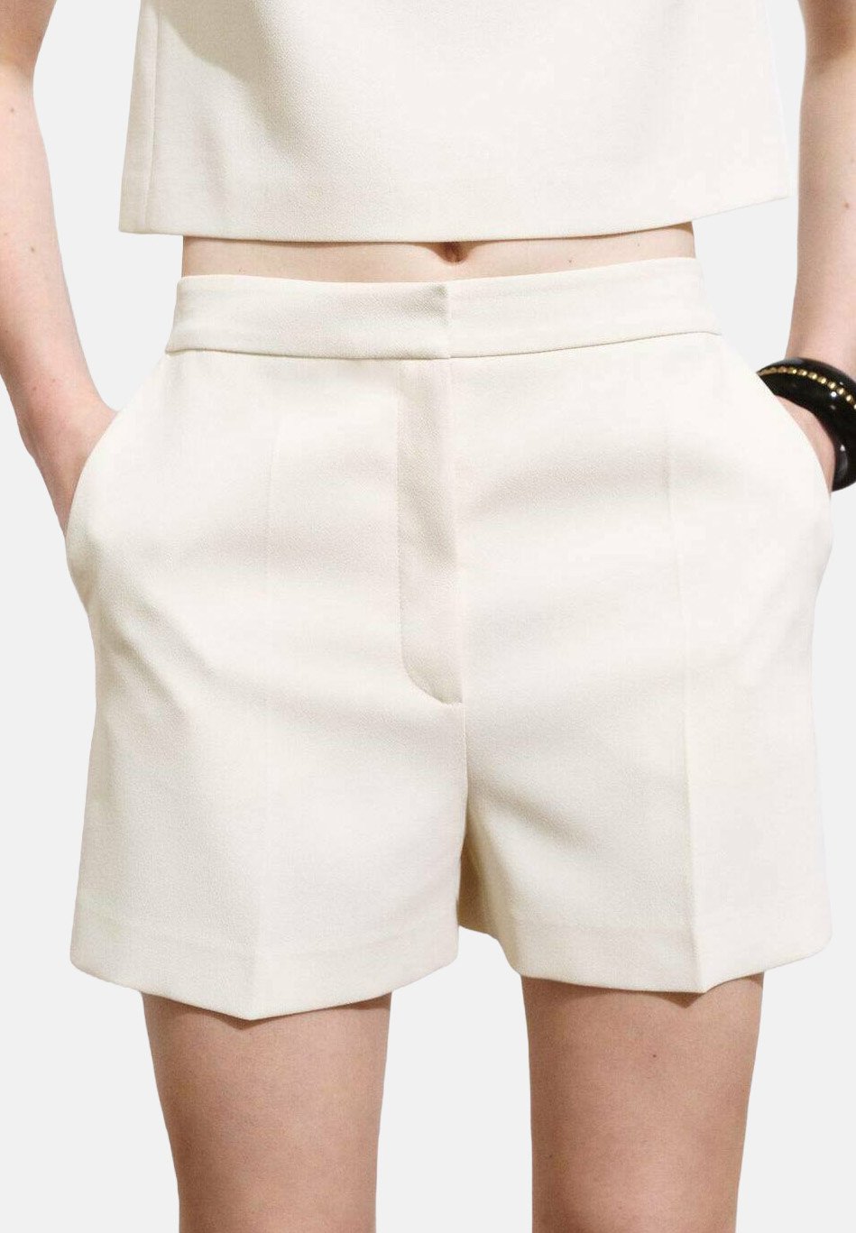 Шорты Mango, кремовый
Шорты Mango, кремовый