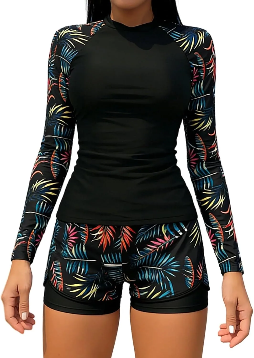 Женский купальник танкини с длинными рукавами и шортами
Женский купальник танкини с длинными рукавами и шортами