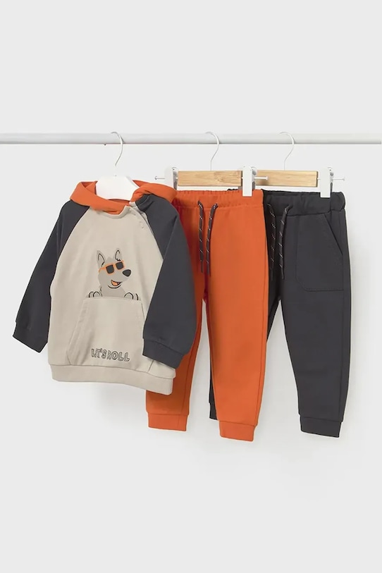 Детский спортивный костюм Mayoral, оранжевый
Детский спортивный костюм Mayoral, оранжевый