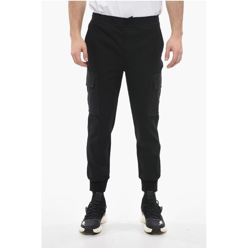 Узкие спортивные брюки-карго с низкой посадкой Neil Barrett, Black
Узкие спортивные брюки-карго с низкой посадкой Neil Barrett, Black