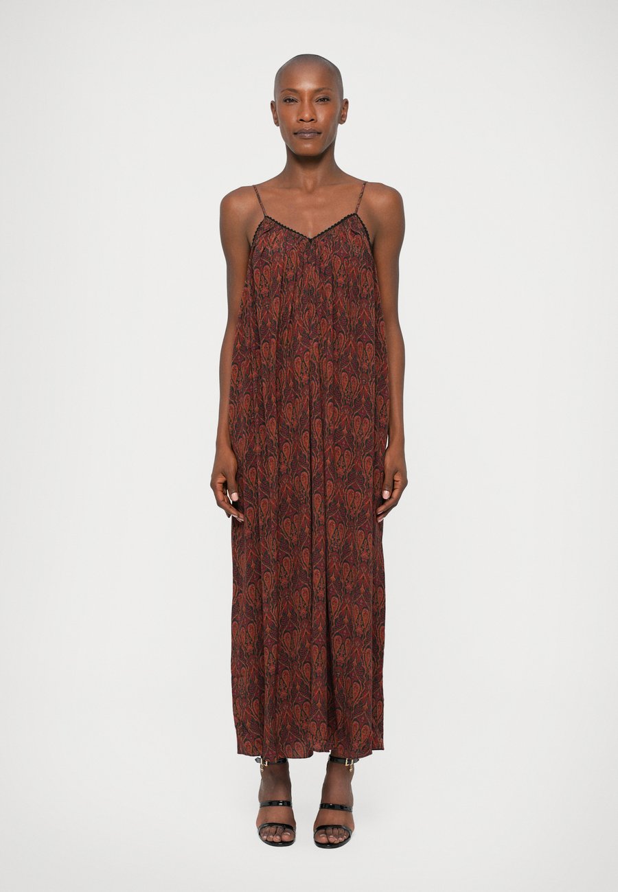 Платье Zadig & Voltaire RISTYM SOFT PAISLEY, Black
Платье Zadig & Voltaire RISTYM SOFT PAISLEY, Black