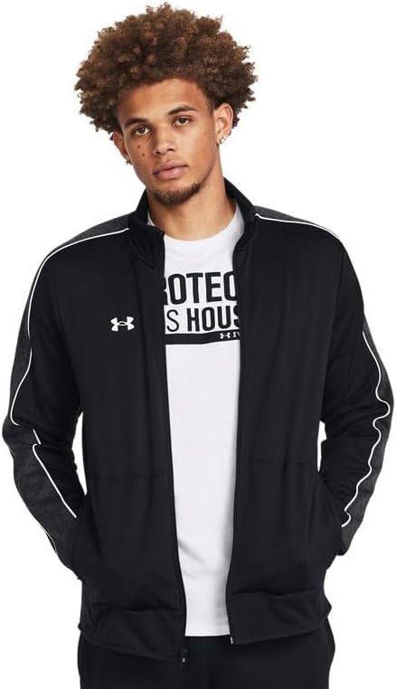 Толстовка Under Armour UA Command Warm-Up Full Zip - с технологией Heat Trapping, Black-White
Толстовка Under Armour UA Command Warm-Up Full Zip - с технологией Heat Trapping, Black-White