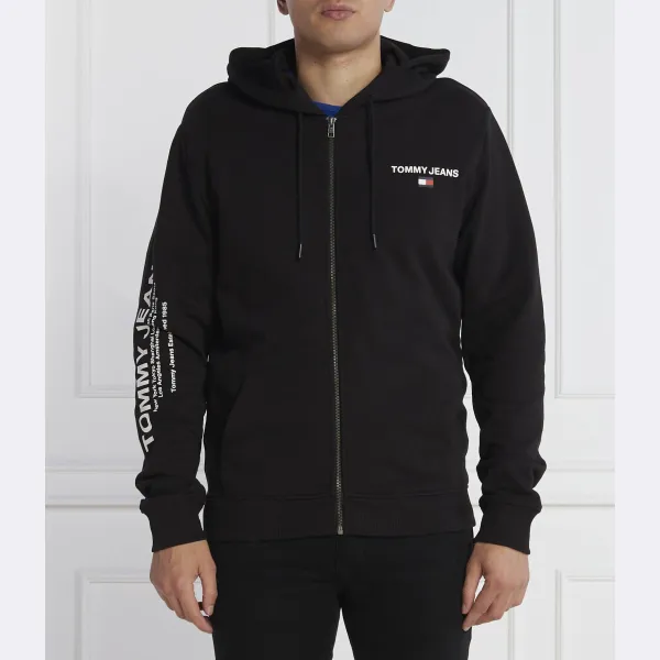 Толстовка обычного кроя на молнии Tommy Hilfiger, черный
Толстовка обычного кроя на молнии Tommy Hilfiger, черный