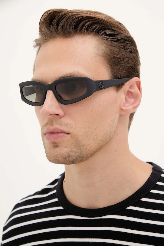 Солнцезащитные очки Gucci, серый
Солнцезащитные очки Gucci, серый