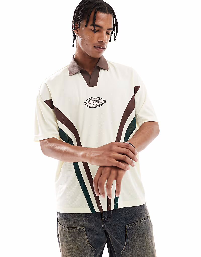 Спортивное ретро-поло Pull&Bear цвета экрю
Спортивное ретро-поло Pull&Bear цвета экрю