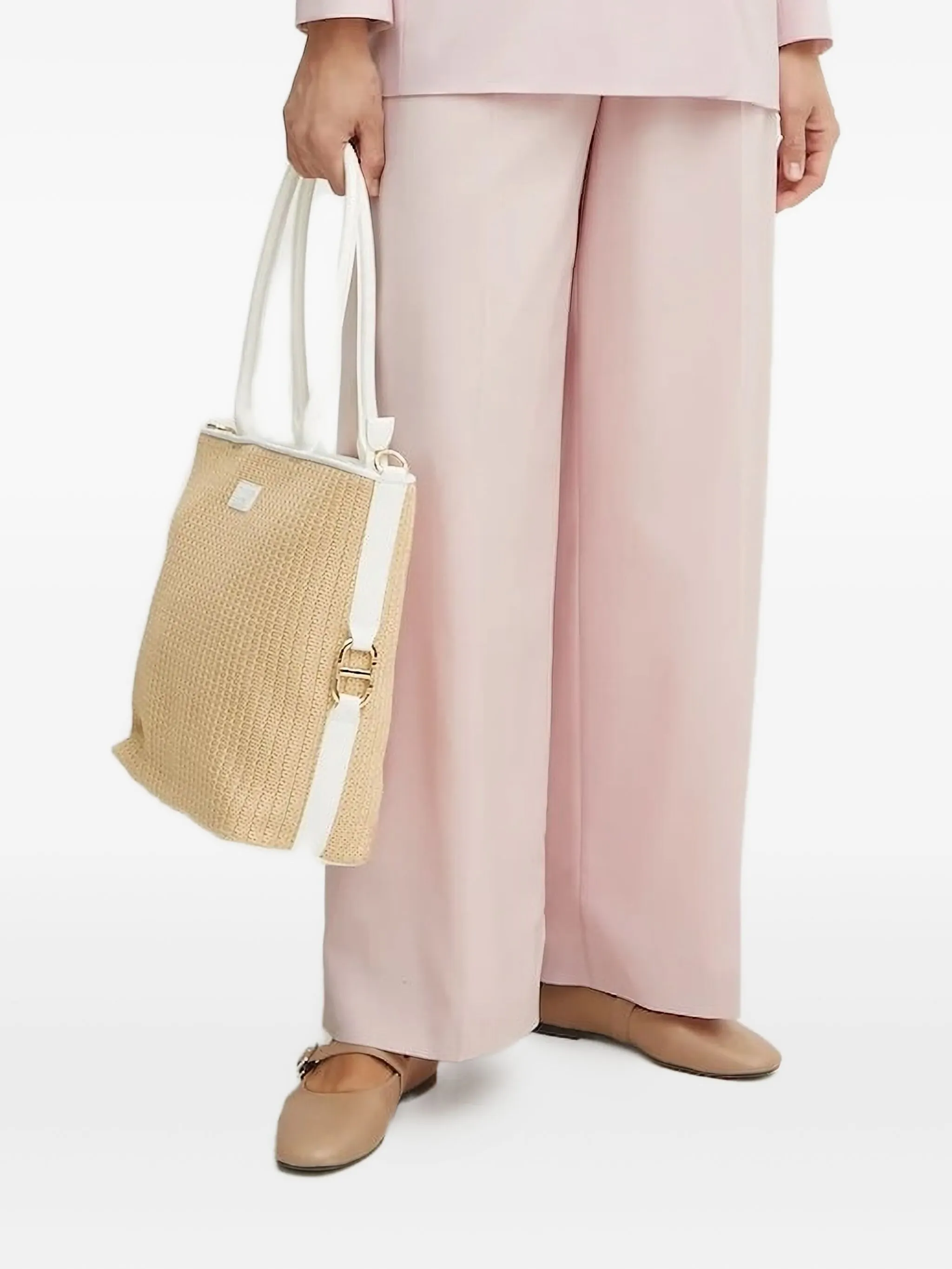 Брюки с поясом Boss, розовый
Брюки с поясом Boss, розовый