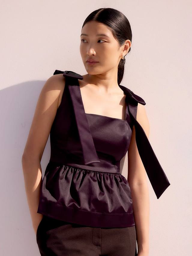 Топ на бретелях-галстуках из сатина Ro&Zo, Red
Топ на бретелях-галстуках из сатина Ro&Zo, Red